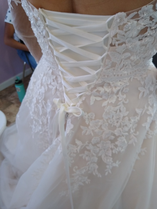 [Bridal Gown 26a]